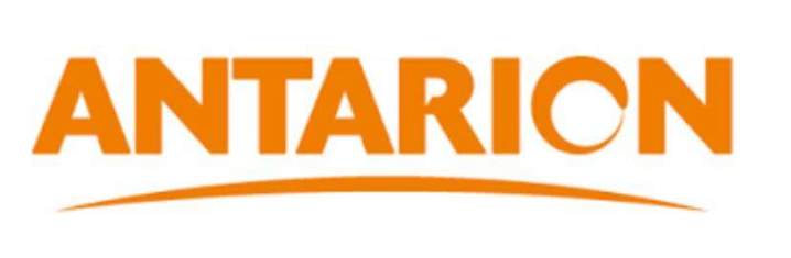 Antarion equipement hightech de véhicules de loisirs antennes, TV, batteries, panneaux solaires, convertisseurs